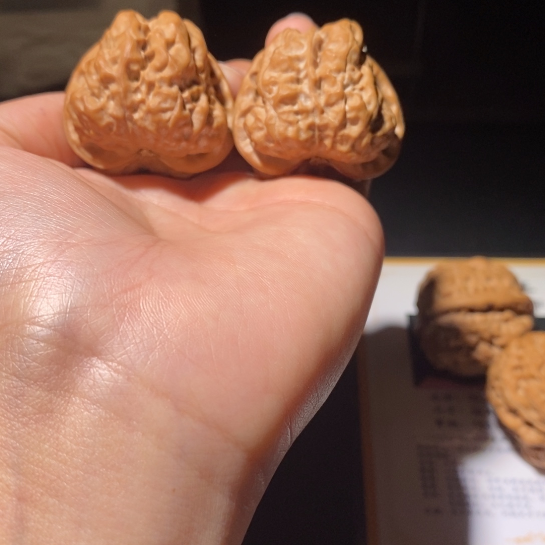 航***梓吊坠文玩核桃蛤蚂头