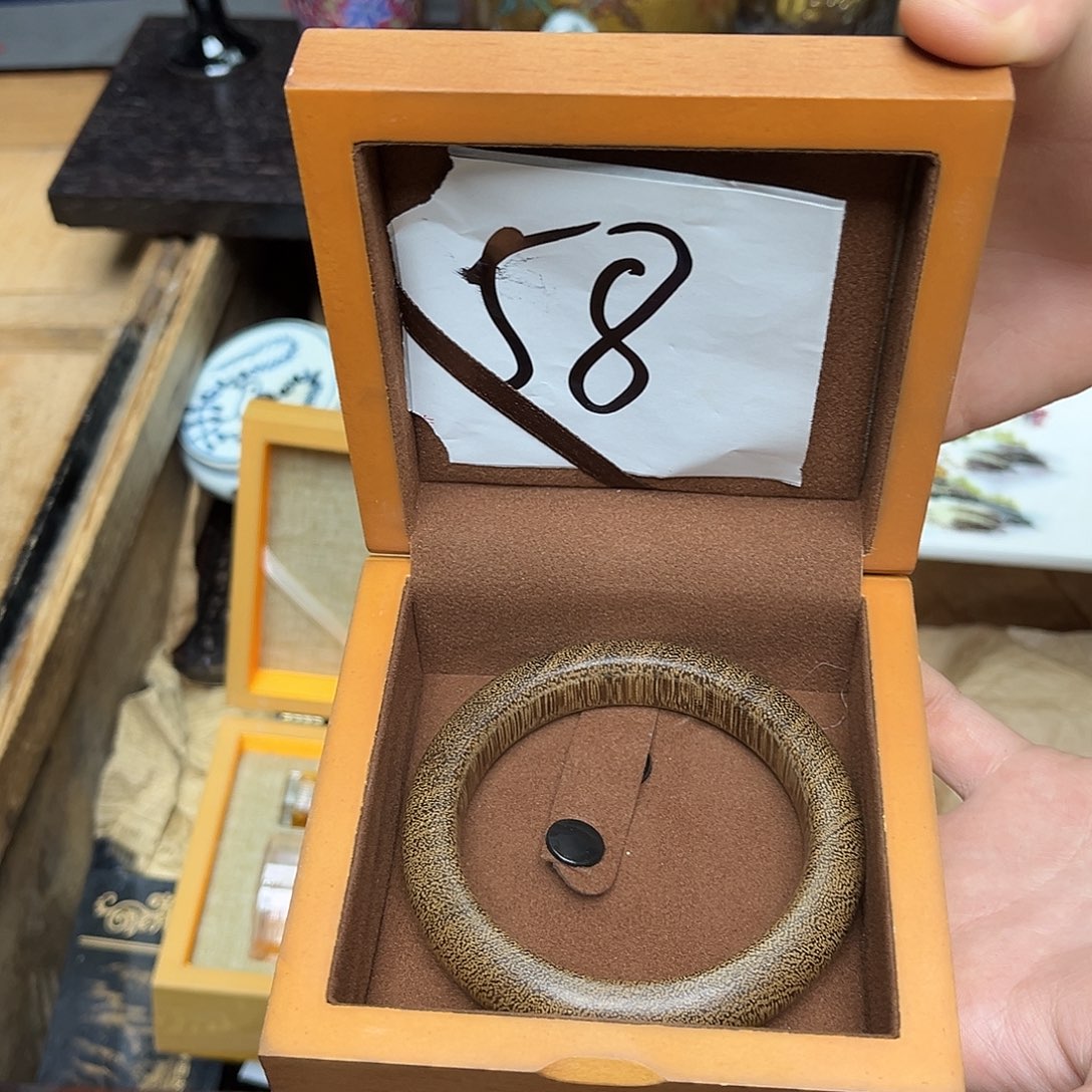 大叶紫檀（黑酸枝木类）