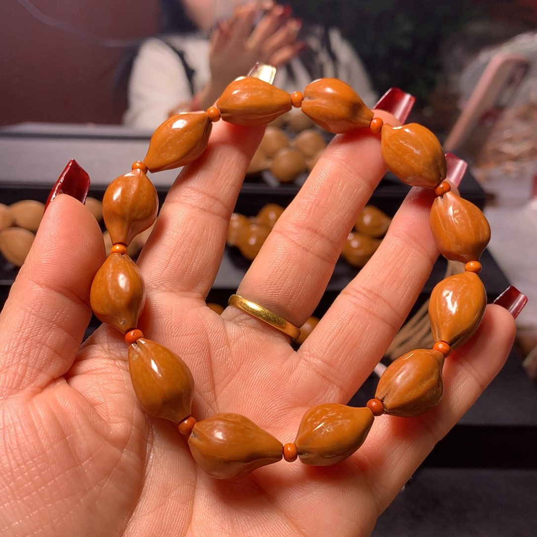 橄榄核手串/手链用****年三花手串