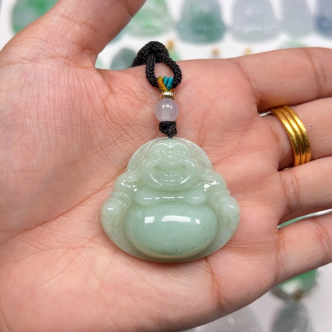 颈饰未镶嵌翡翠佛公