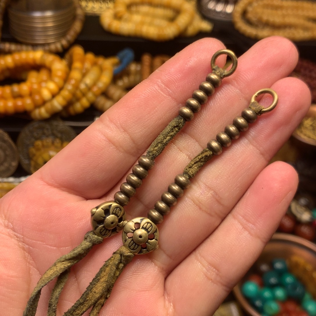 泥塑娘啦擦擦骰子