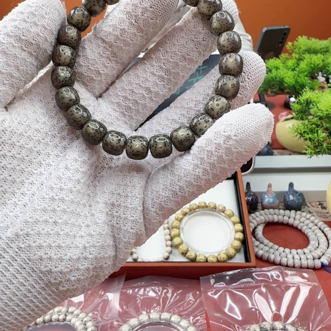 星月菩提吊坠黑冰H2