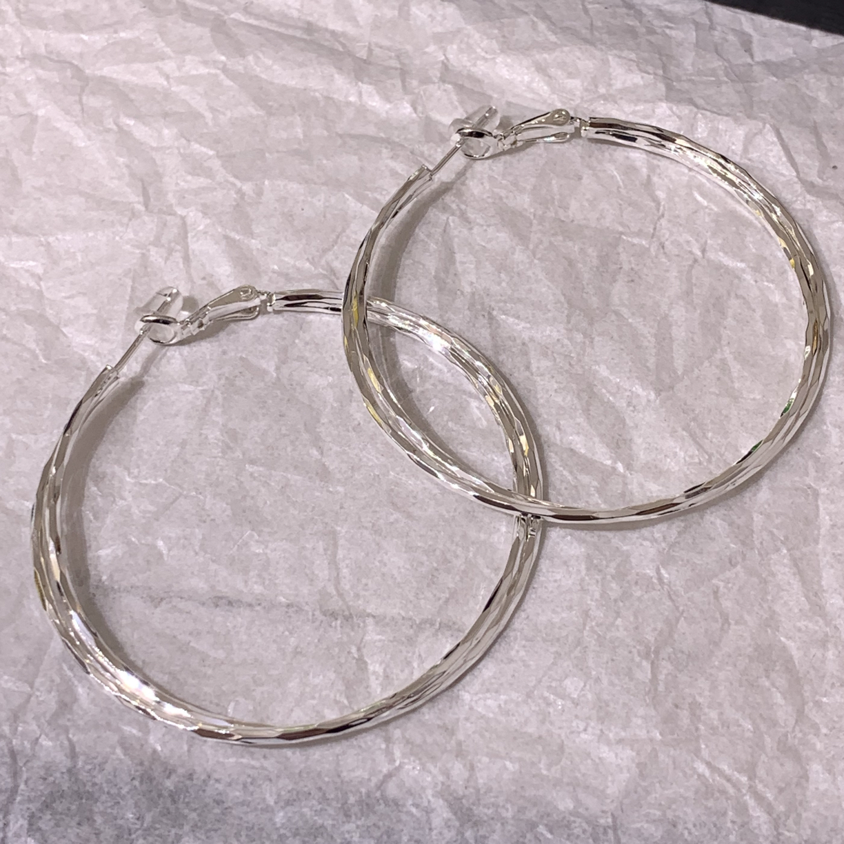 钛钢耳饰 LARVINA复古简约百搭大耳圈