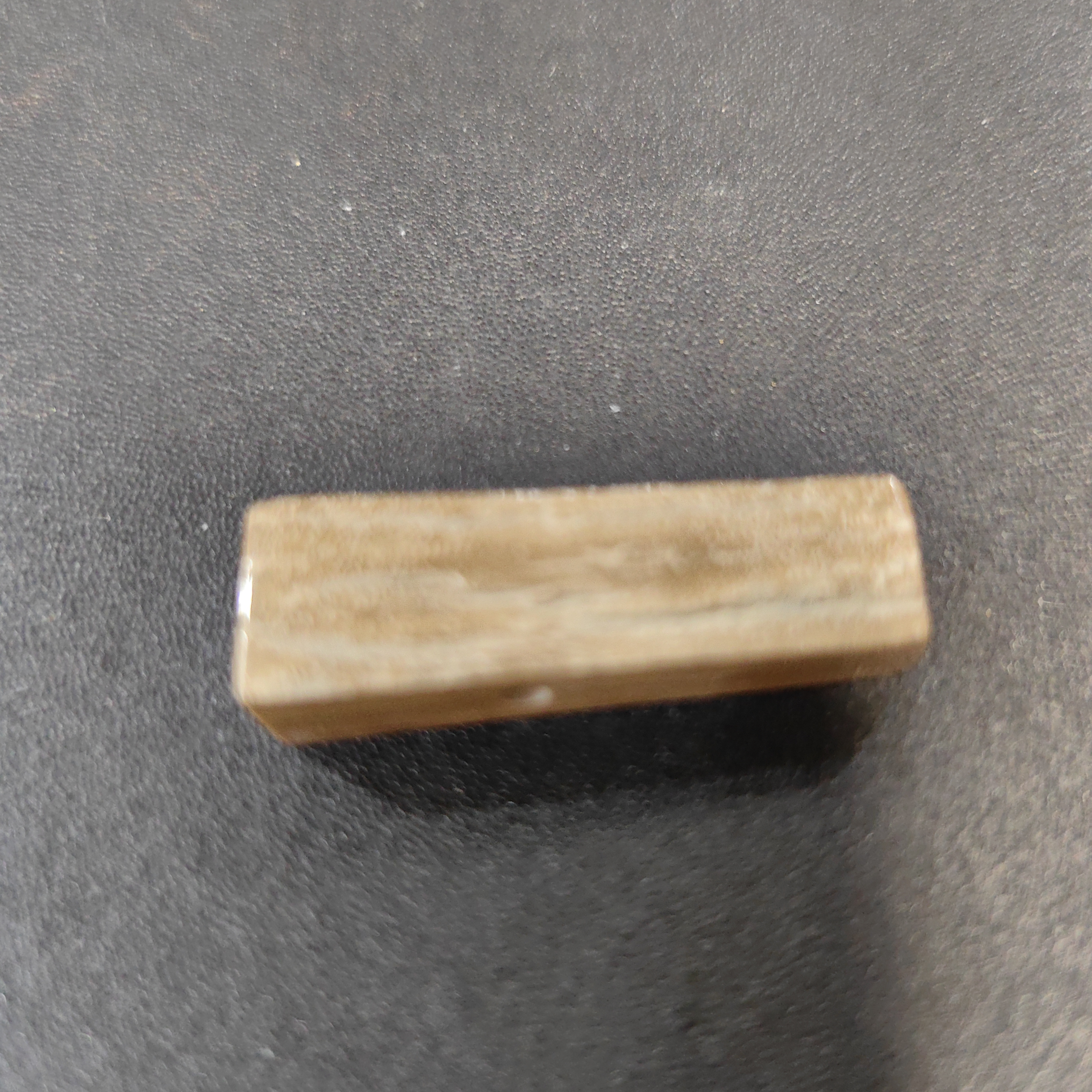 猛犸三通配饰约 7 克ZS314