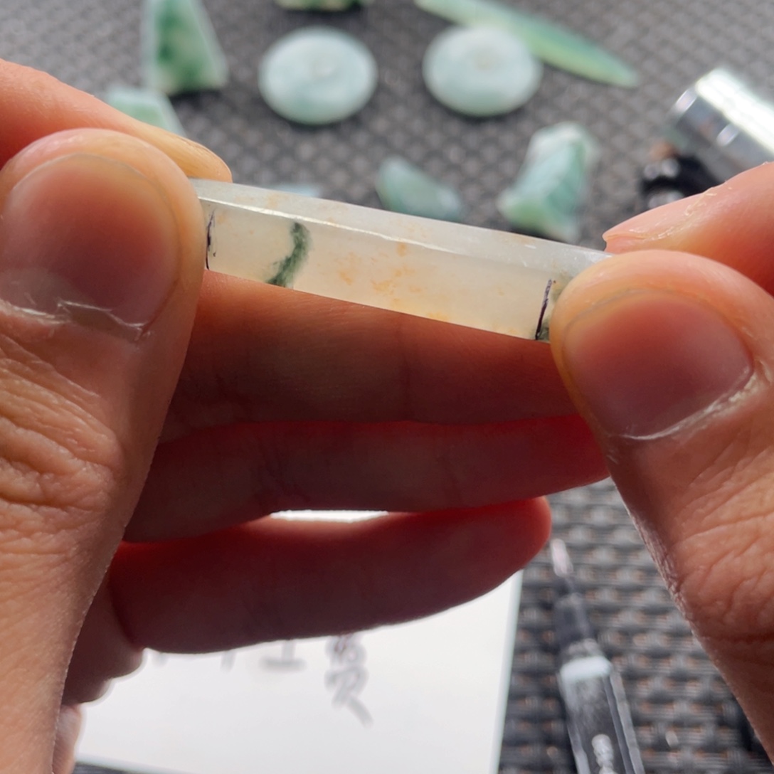 定制翡翠未镶嵌翡翠