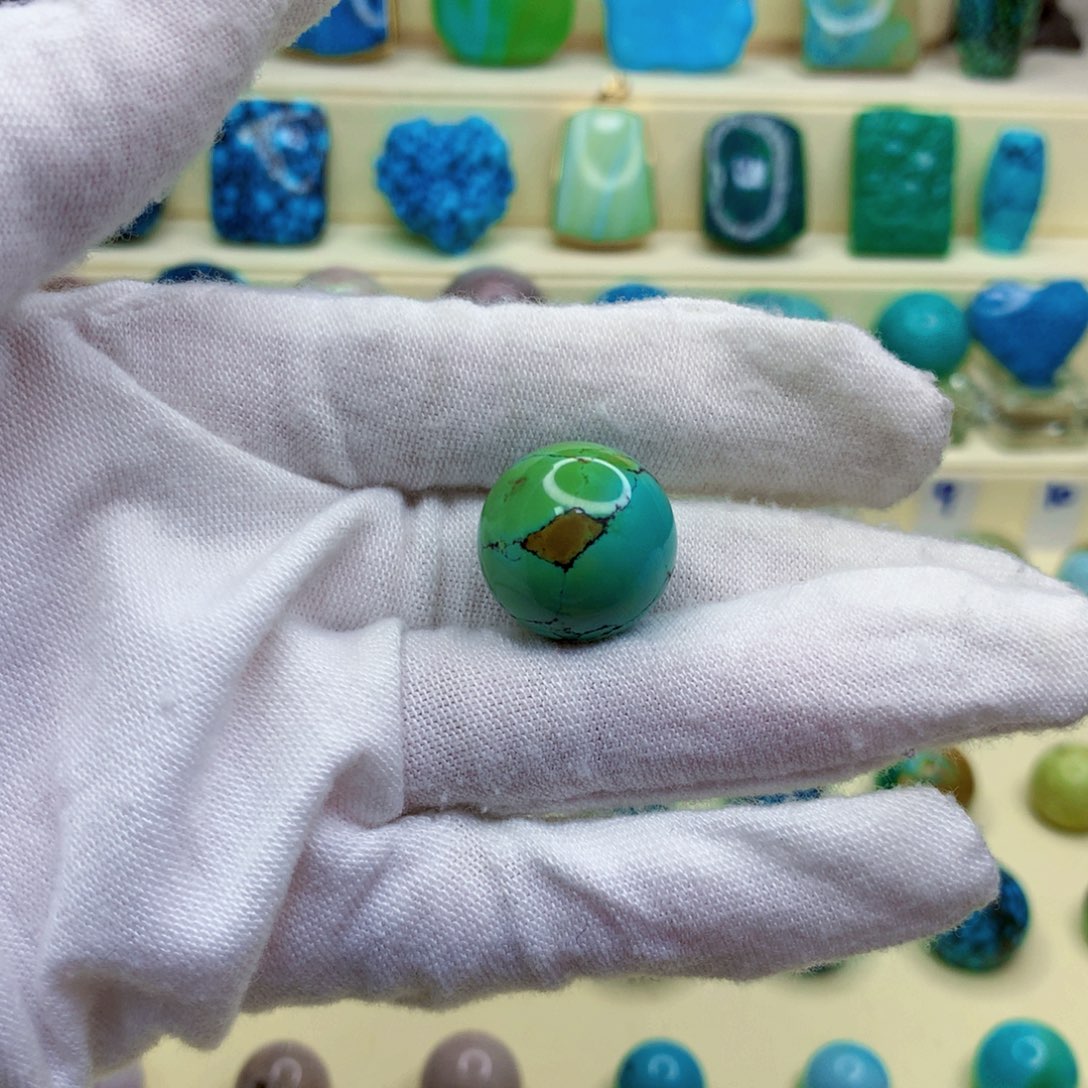 绿松石绿松石未镶嵌