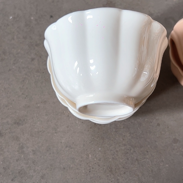 瓷4支哈哈哈哈哈哈笑