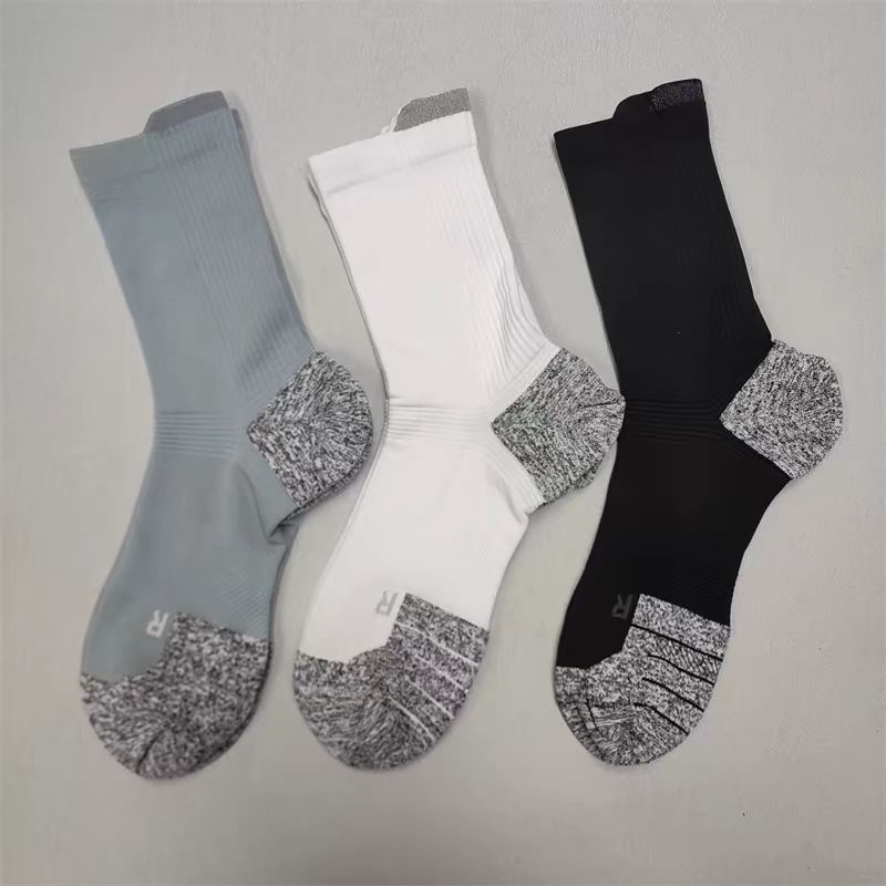 中长筒 微瑕微脏 外贸库存袜子 备注编码