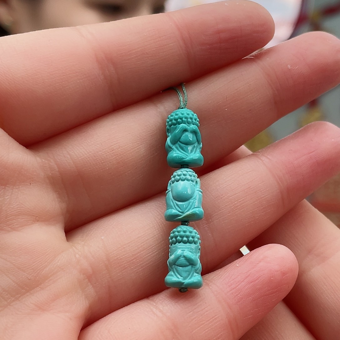 绿松石颈饰未镶嵌