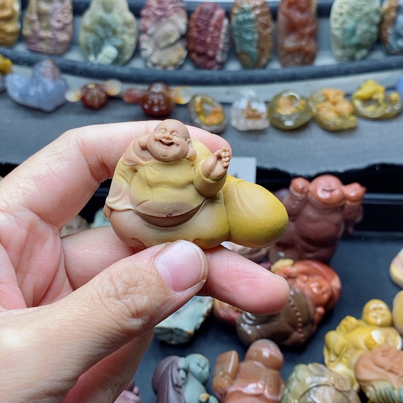 【闪购商品】定制石英质玉吊坠未镶嵌