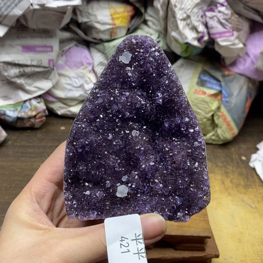 紫晶乌拉圭未镶嵌