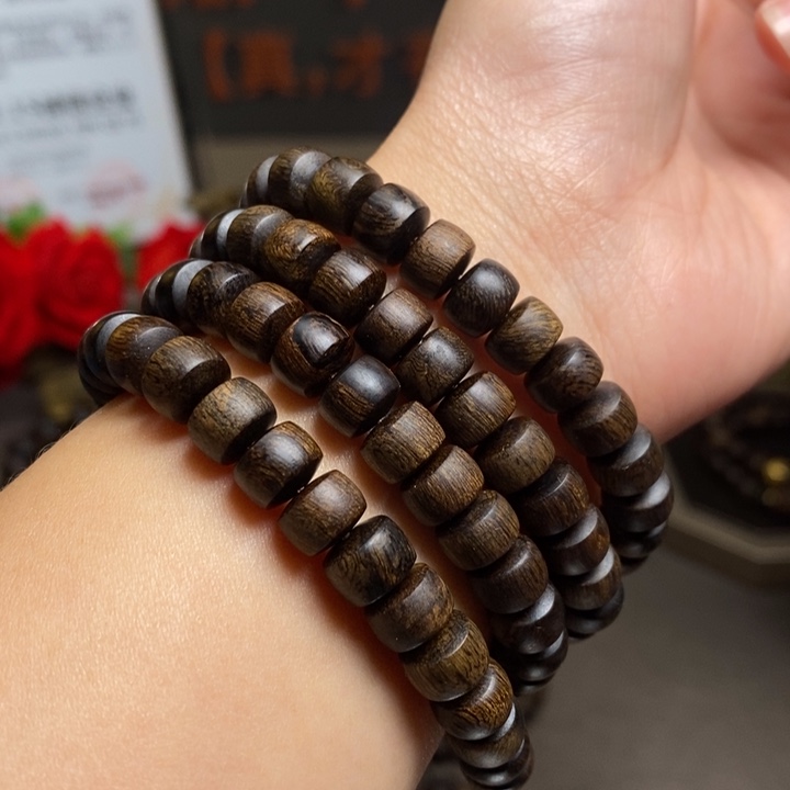 沉香手串越南瘤疤富森红土0.6✖️0.8✖️108