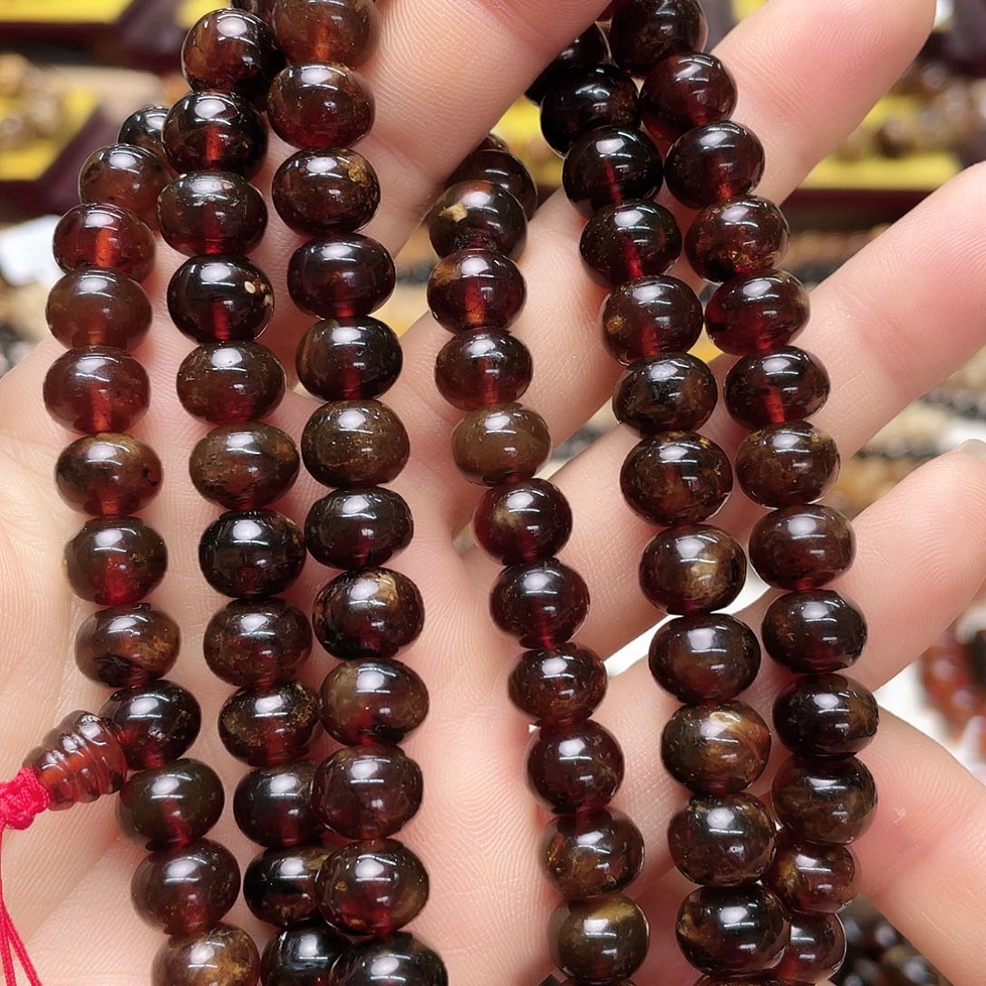 琥珀裸石未镶嵌九70213