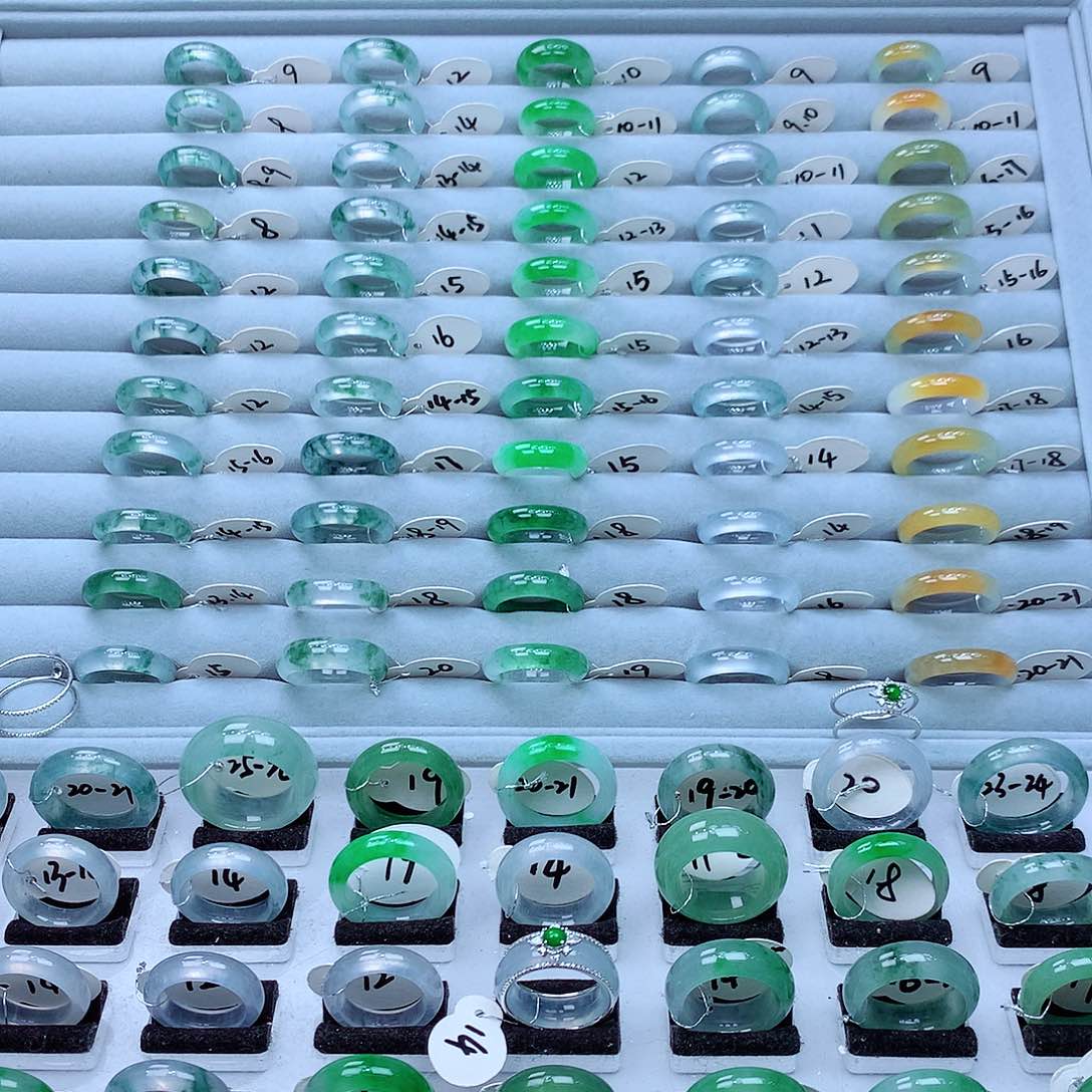 翡翠戒指未镶嵌缅甸