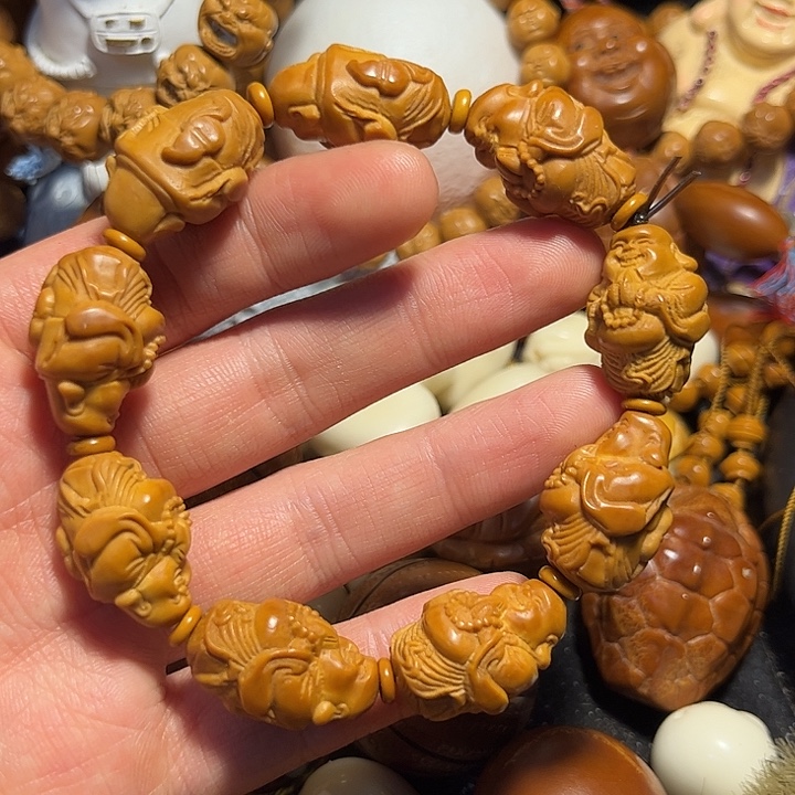 手串/手链橄榄核拜佛弥勒