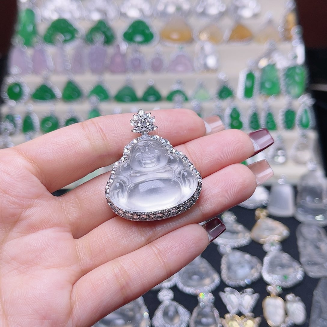 石英质玉颈饰银S925镶嵌是****