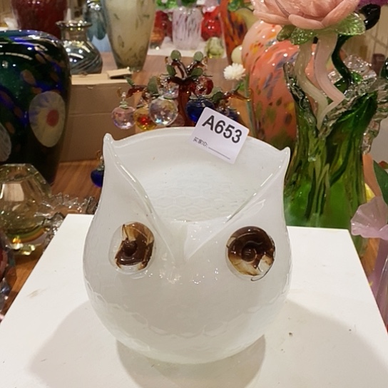 花瓶高16厘米口径11厘米