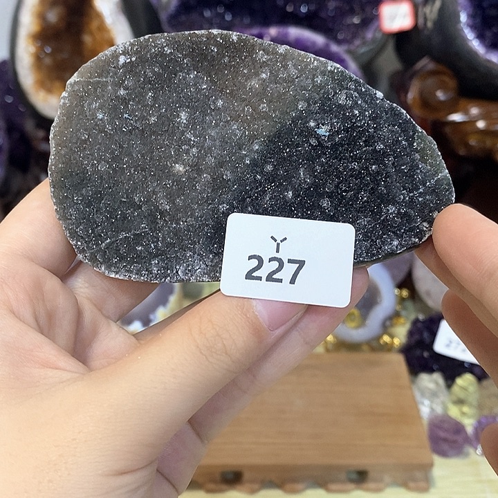 未镶嵌水晶大型摆件（非配饰）