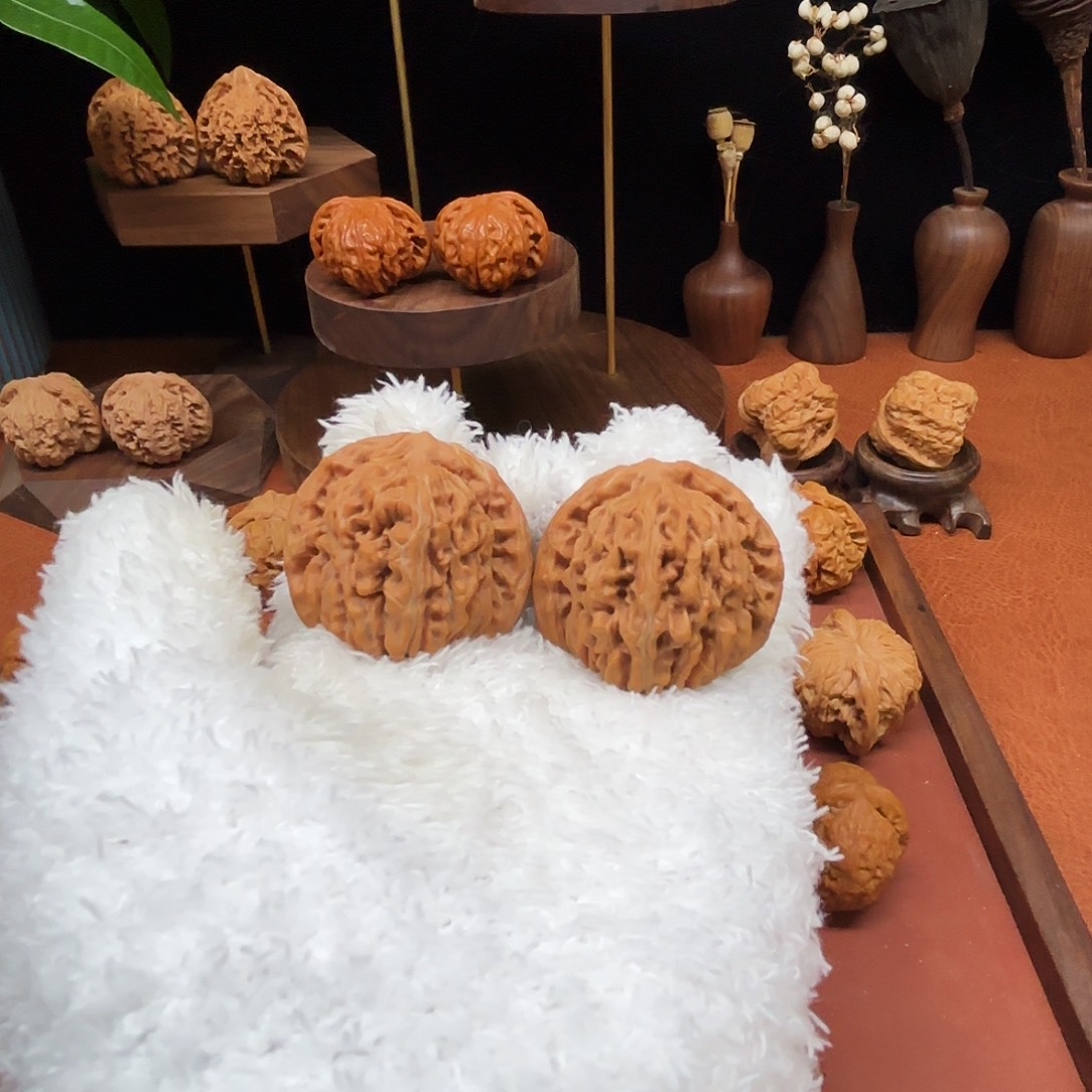 大***g手串/手链核桃山地楼