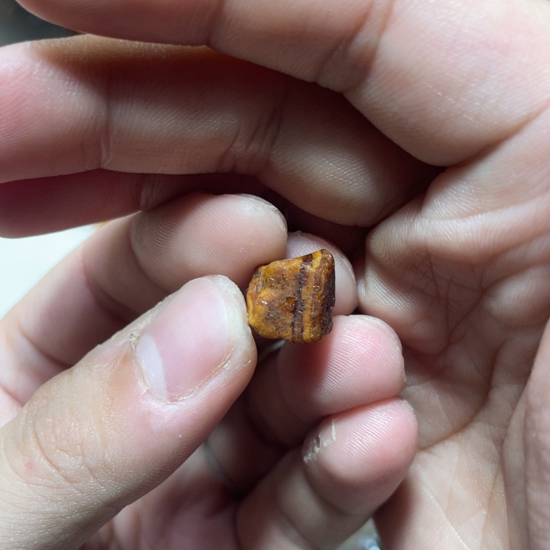 定制琥珀天然原矿