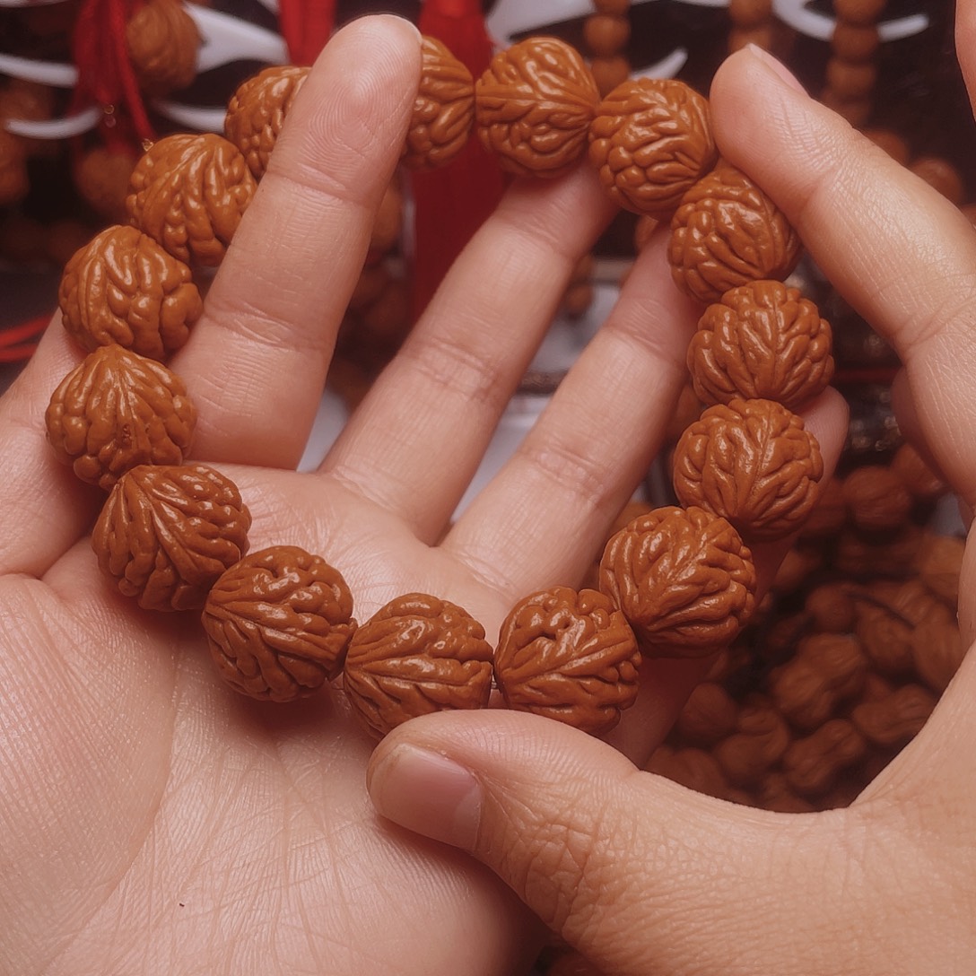 吊坠桃核龙纹桃枭