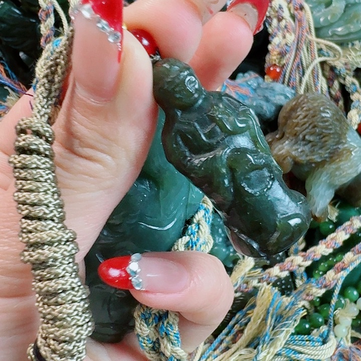 和田玉把件未镶嵌