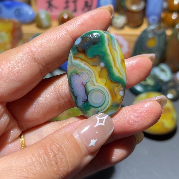 小***豆玛瑙/玉髓未镶嵌颈饰