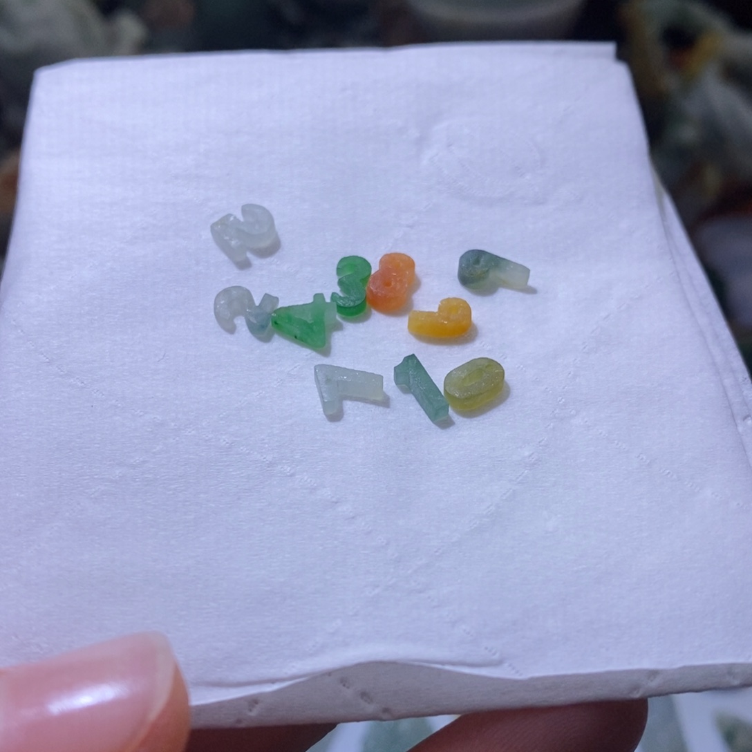 定制翡翠未镶嵌毛货