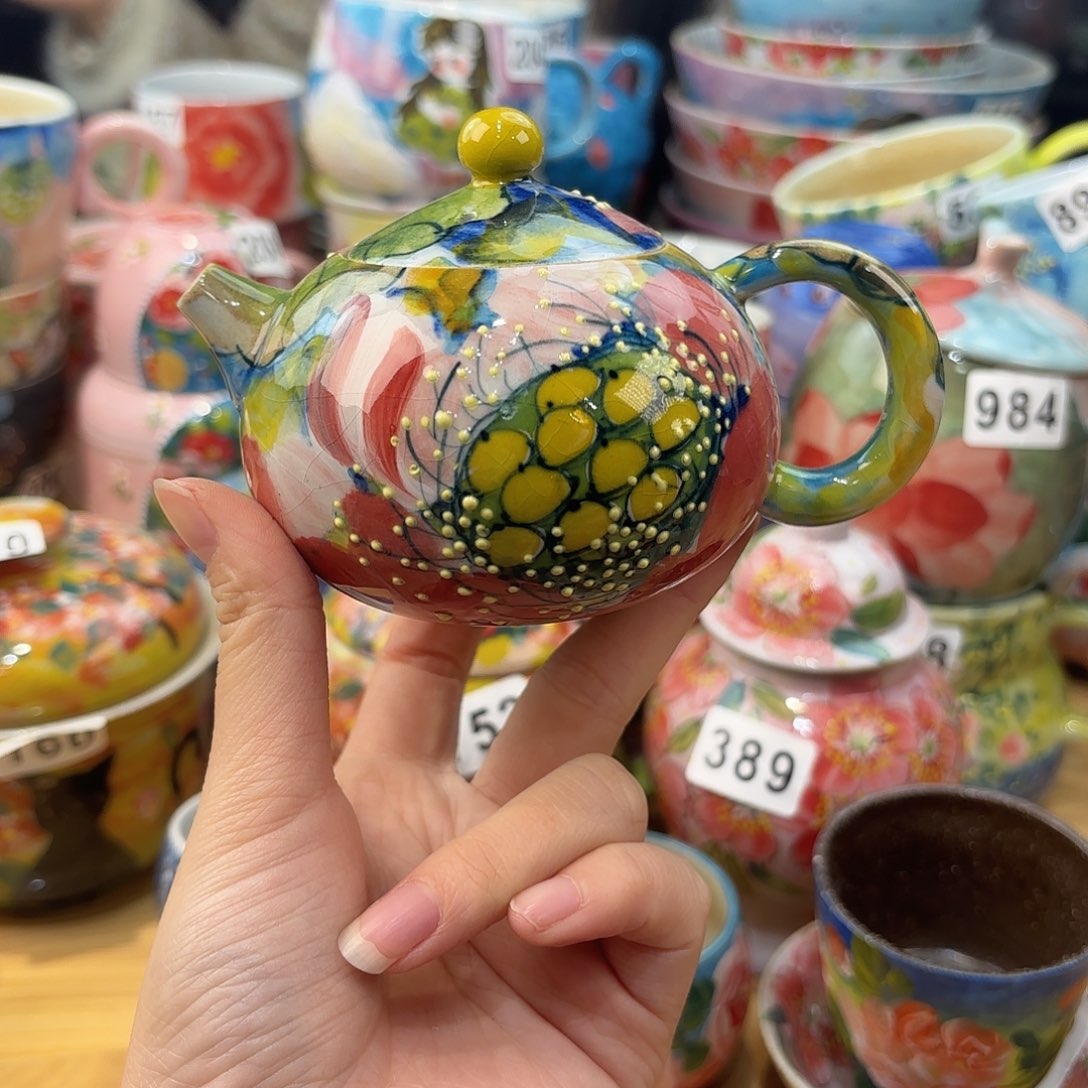 瓷片兔兔嘎嘎嘎好