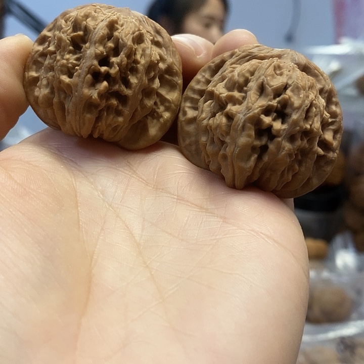 把件文玩核桃41四座楼红皮