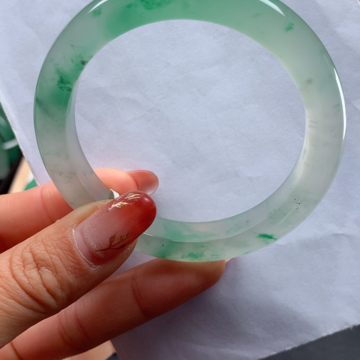 【闪购商品】石英质玉手镯未镶嵌0*