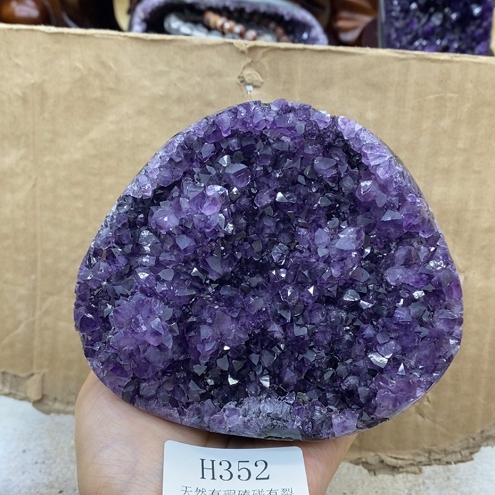 水晶大型摆件（非配饰）未镶嵌