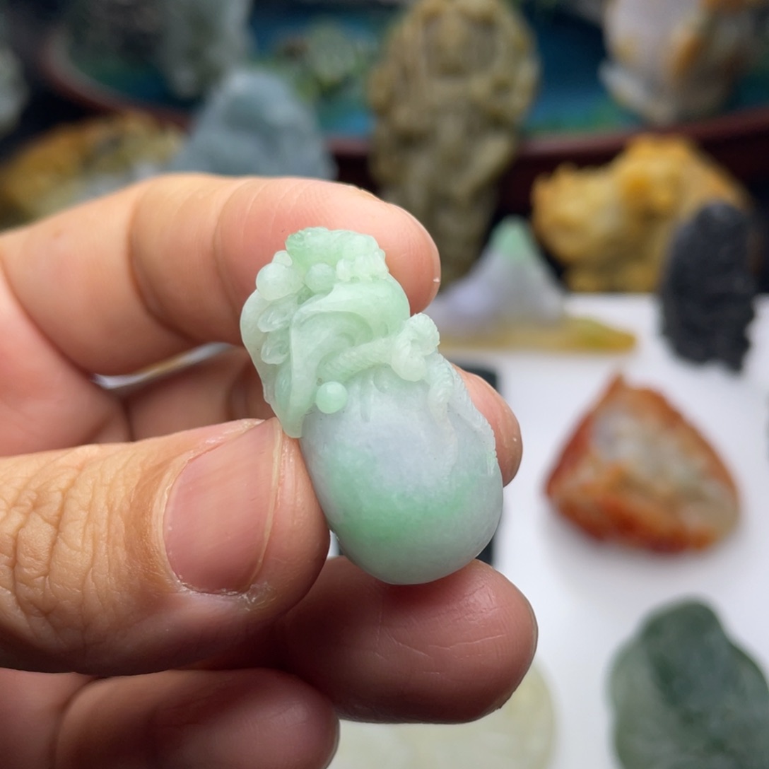 定制翡翠未镶嵌定制