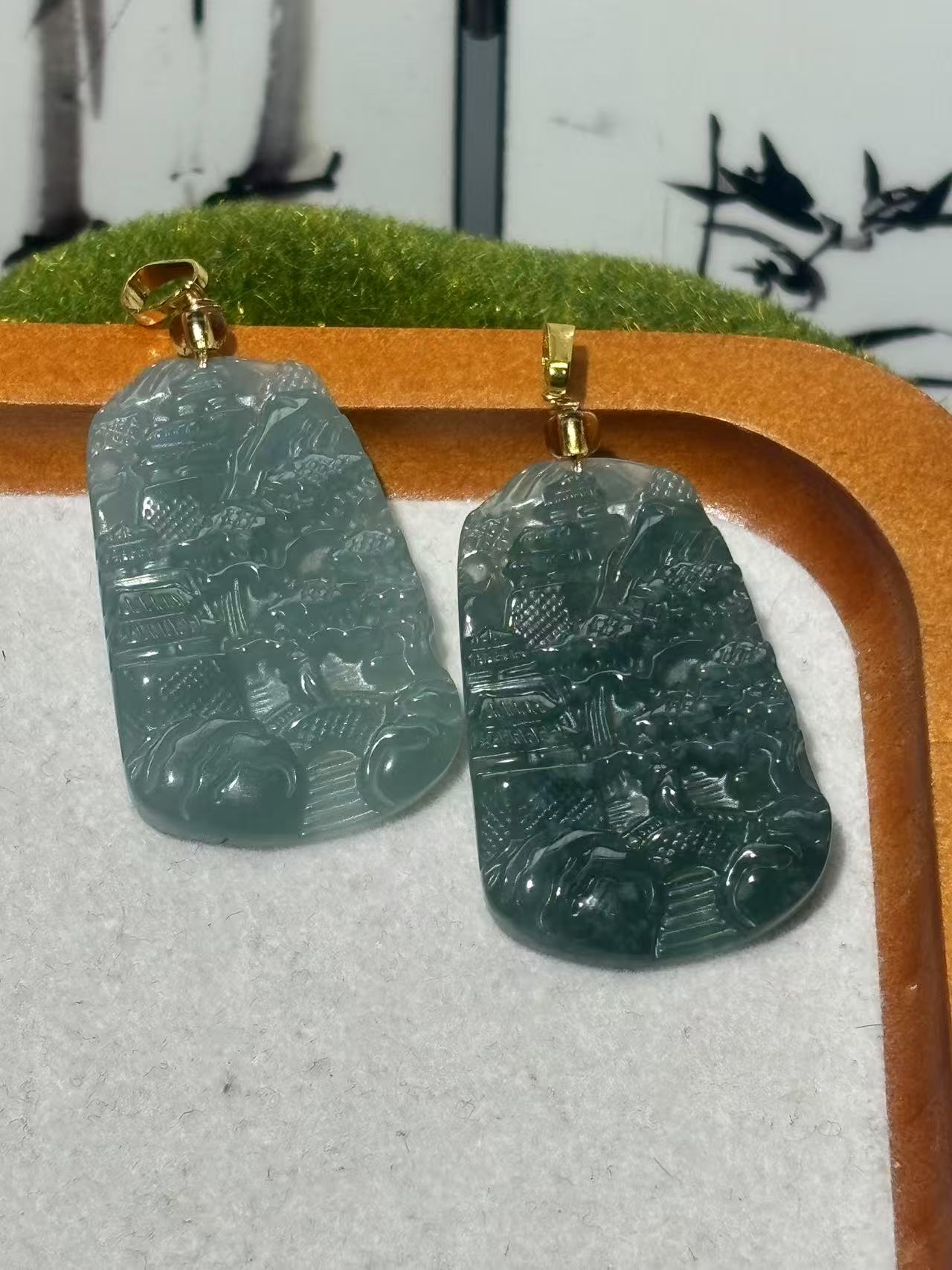 天然翡翠小山水牌雕刻精美古风颈饰时尚（多样性任发其一）