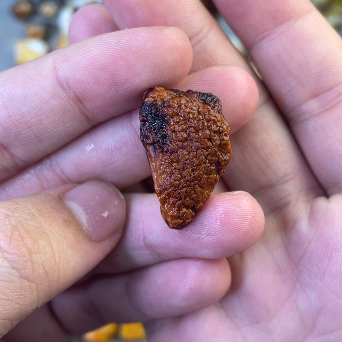 定制琥珀天然琥珀
