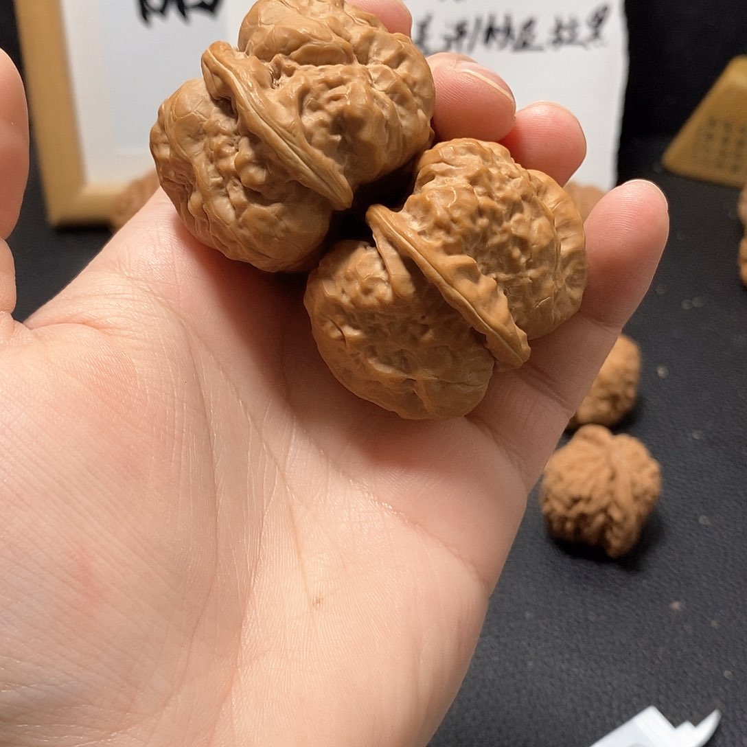 文玩核桃把件高**师蛤蟆