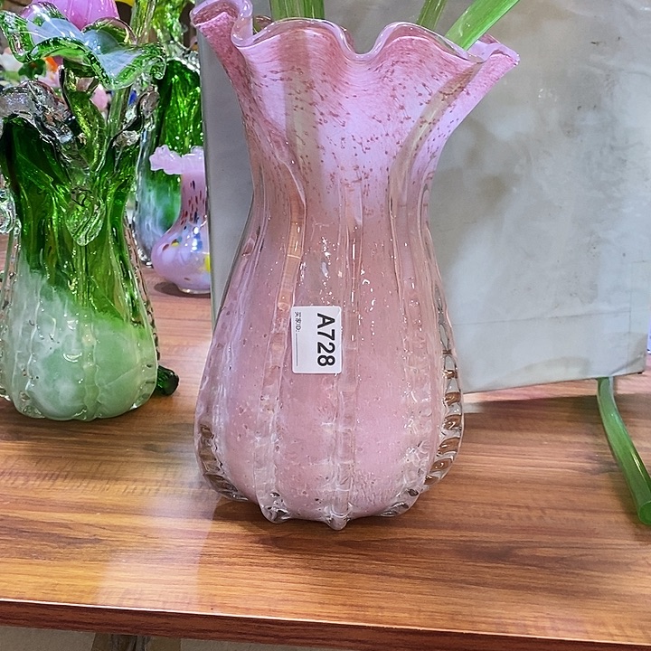 花瓶高32厘米口径15厘米