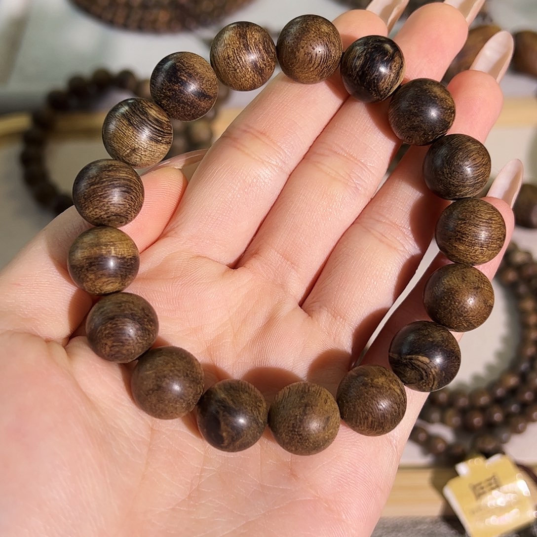 沉香手串天然达拉干1.3单圈 99分沉 一闻即爱