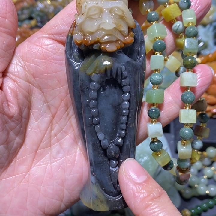岫玉岫玊吊坠未镶嵌