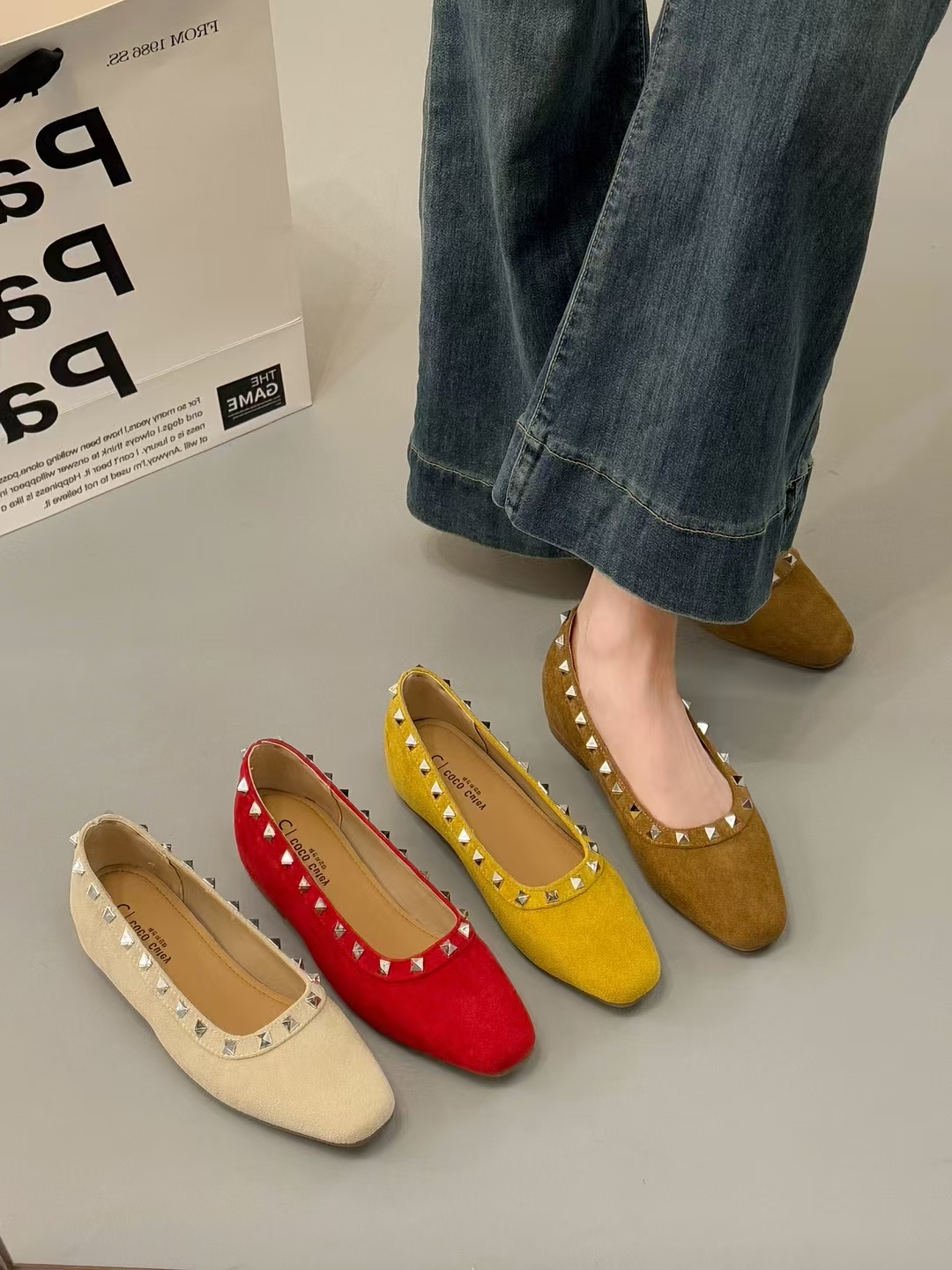 法式复古小香风铆钉尖头单鞋女2025春夏季新款浅口风瓢鞋8288-31