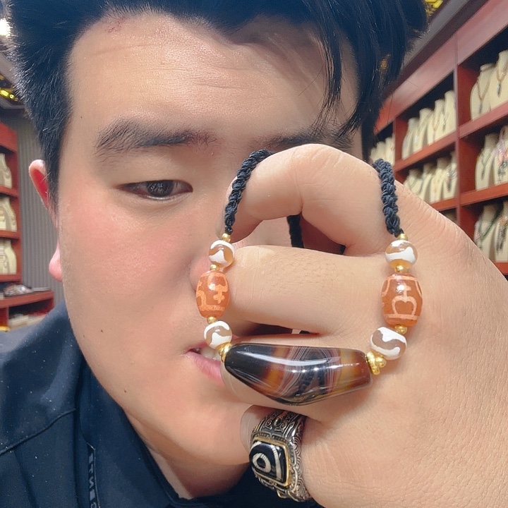 未镶嵌玛瑙/玉髓珠宝奇石