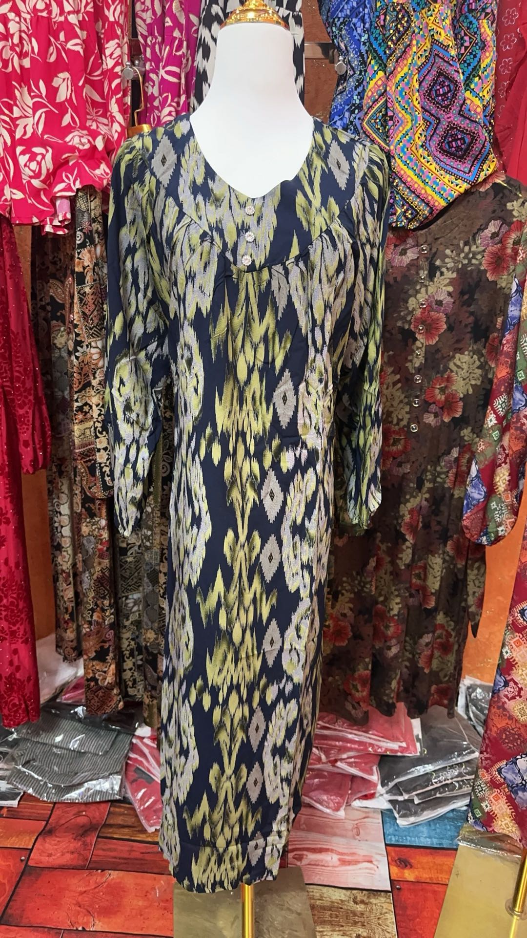 花边领轻职风七分袖修身蕾丝秋季时尚气质连衣裙