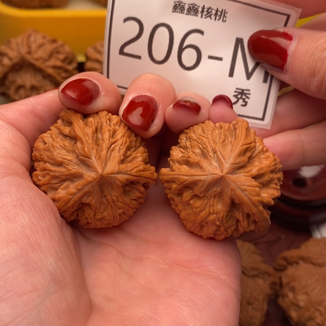 文玩核桃把件盘山奔36