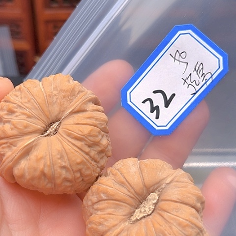 文玩核桃吊坠起*南瓜