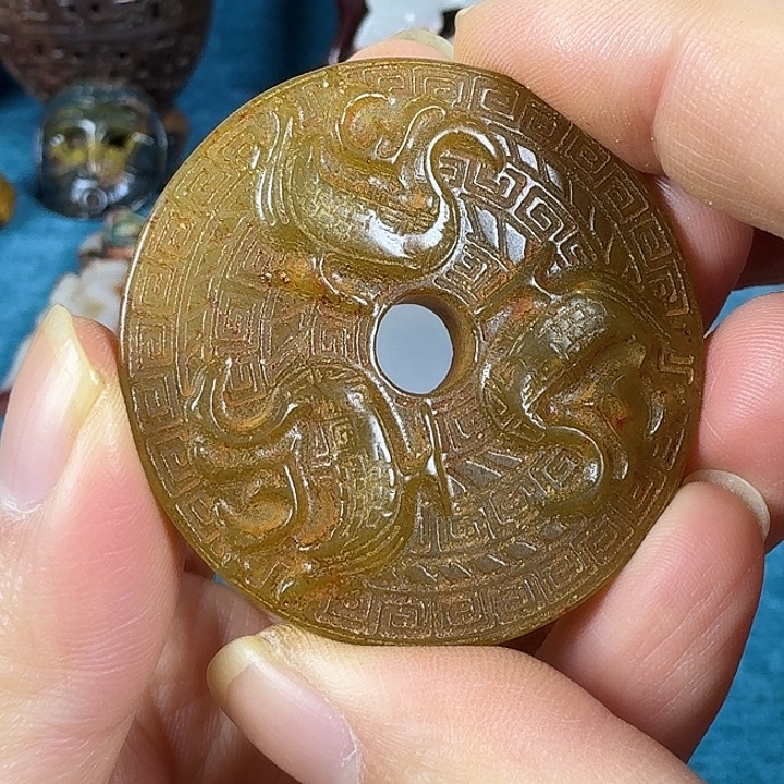 和田玉（糖玉）未镶嵌挂件