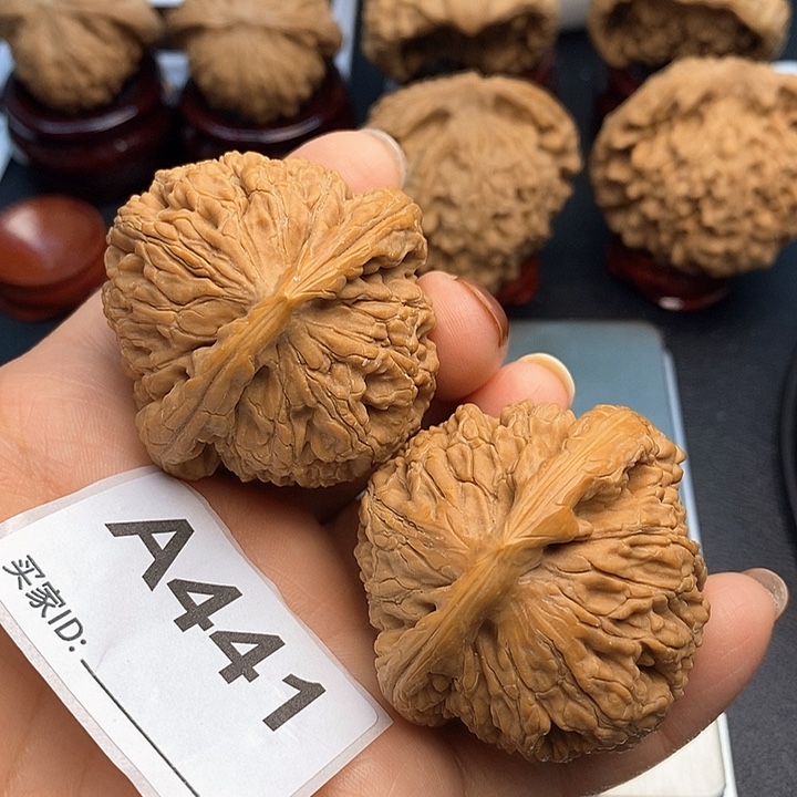 吊坠文玩核桃水龙纹4.5