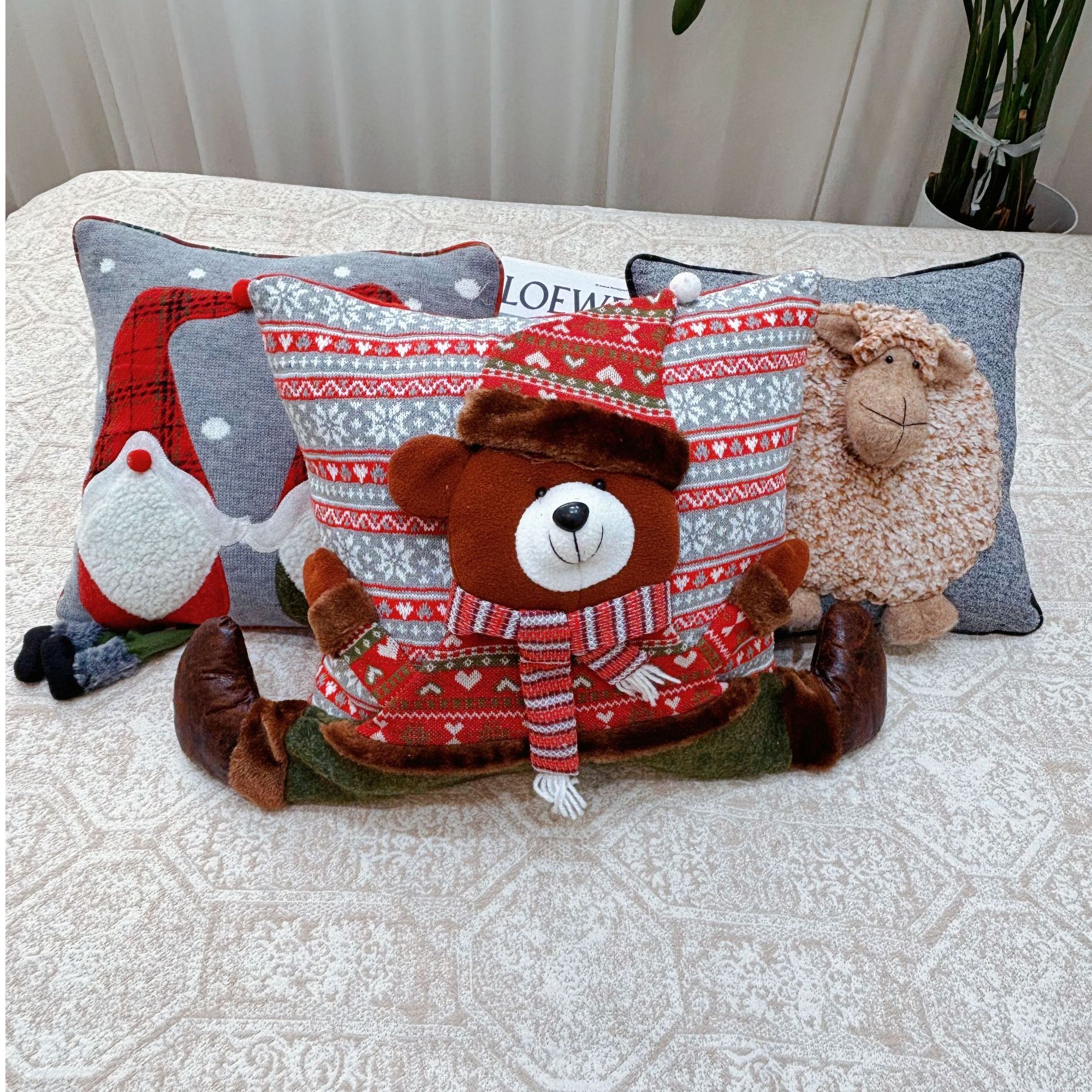 针织加绒喜庆抱枕靠枕