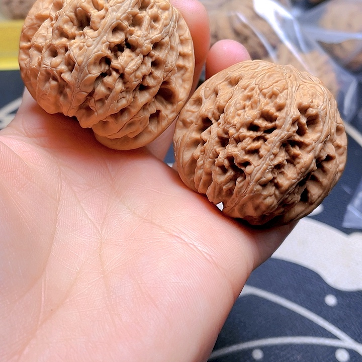 文玩核桃吊坠华北将军45尺