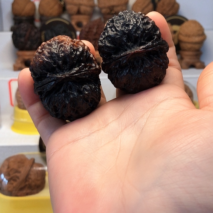 吊坠文玩核桃天*心云南铁核桃