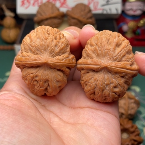 【闪购商品】把件文玩核桃44元宝